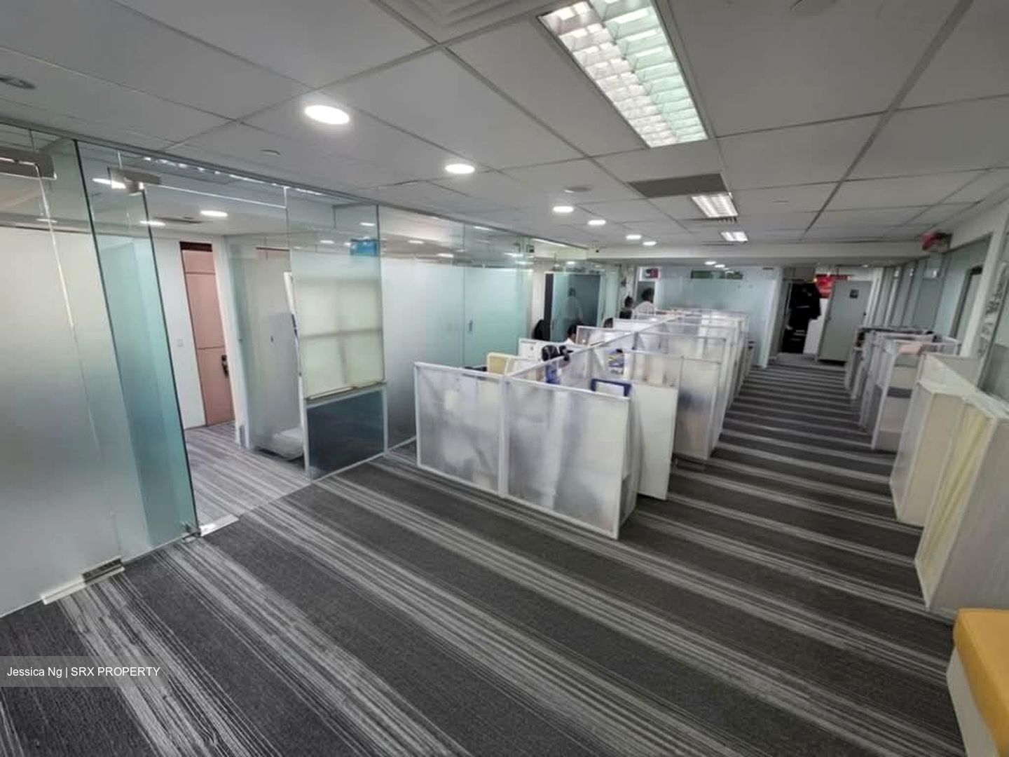 The Adelphi (D6), Office #586595521